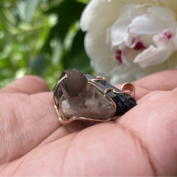 Smokey quartz and Black Tourmaline wired pendant - Picture 6 of 6